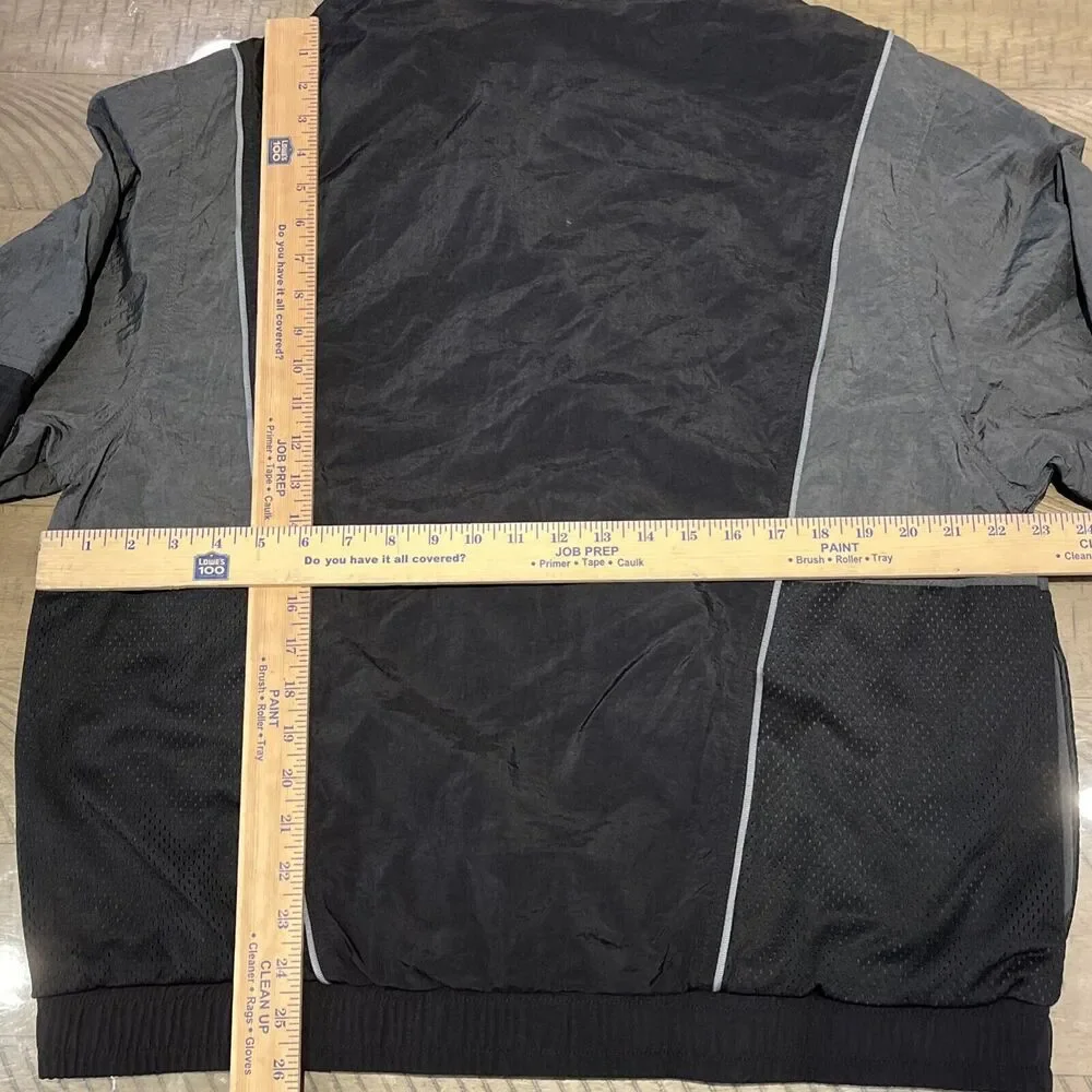 Chicago Bulls Nike Mens Large Track Jacket Black Grey NBA Basketball Coat Jersey